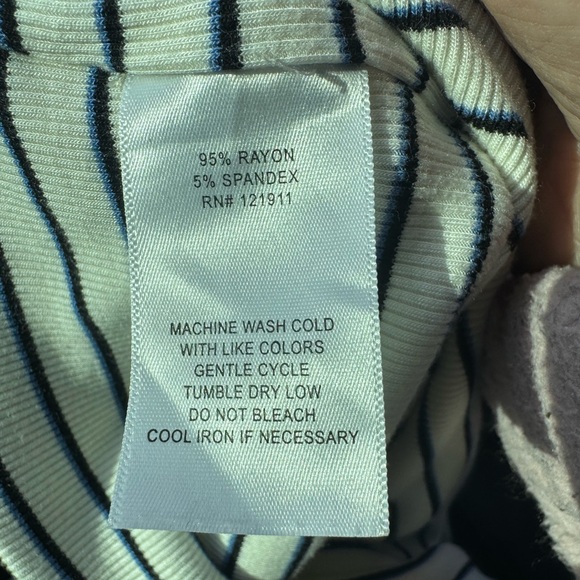 LNA CLOTHING Striped Ribbed Knit Short Sleeve Top Size Medium - Picture 5 of 5